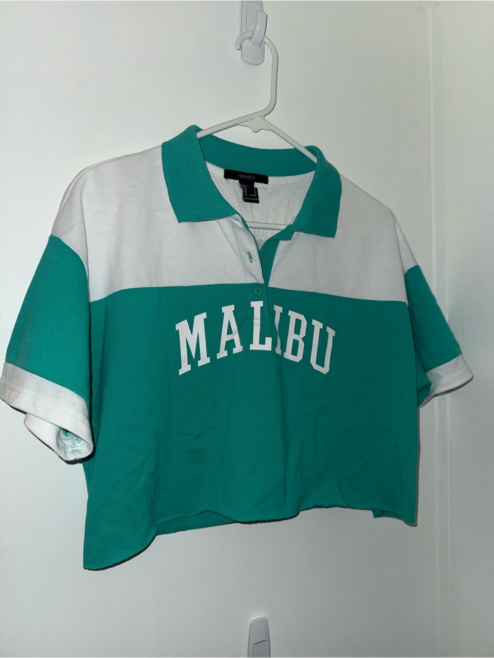 forever 21 green and white malibu collared crop top NWT